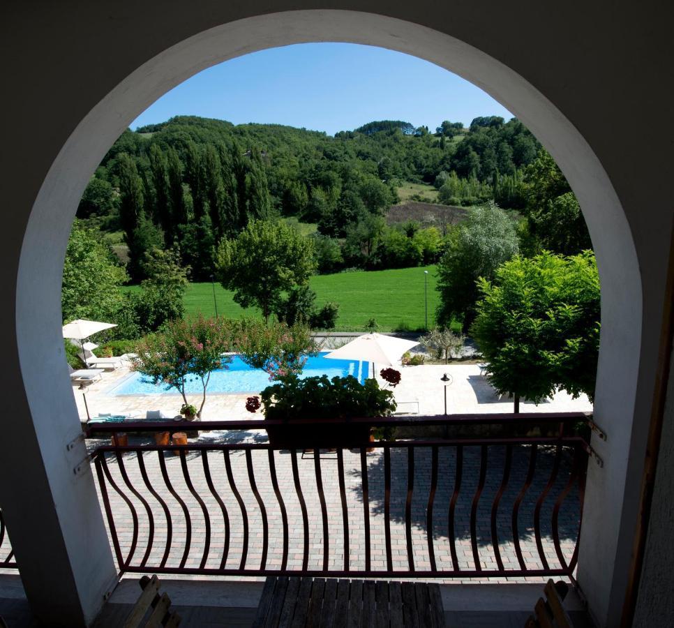 B&B Villa Ginevra Pietralunga  Bagian luar foto