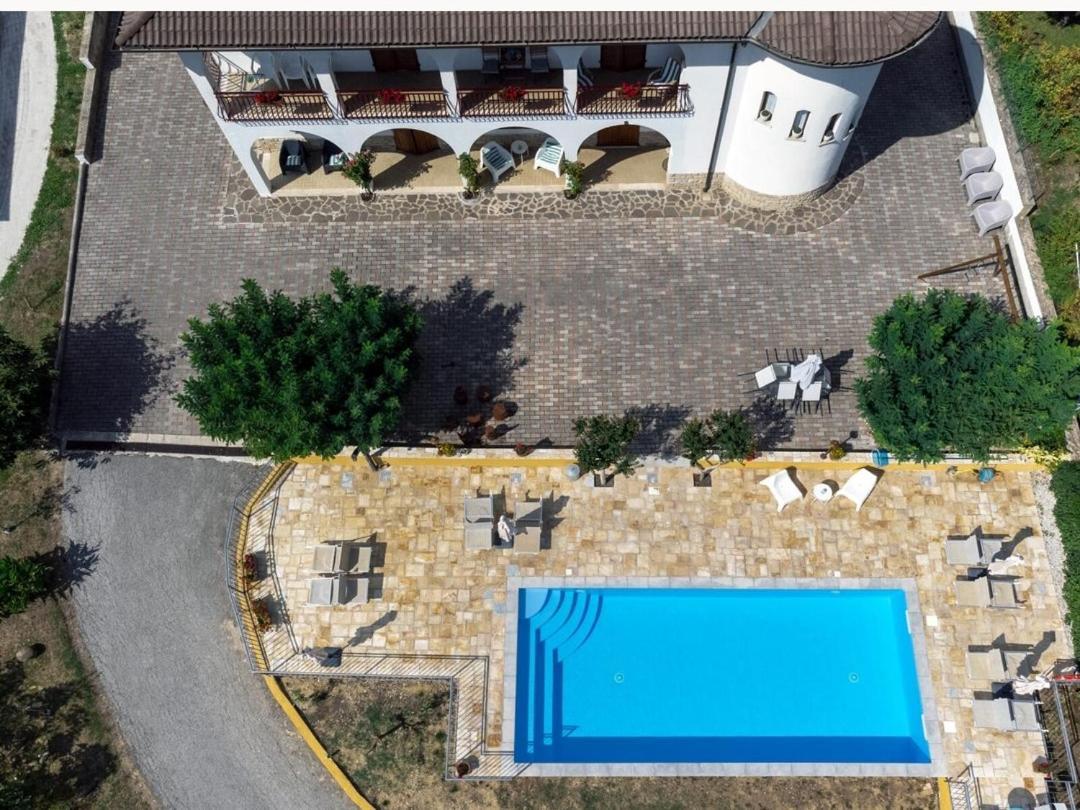 B&B Villa Ginevra Pietralunga  Bagian luar foto
